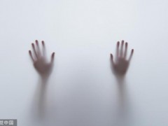 沈阳17岁女孩遭霸凌视频被直播展示 恶行与法律底线！（图）
