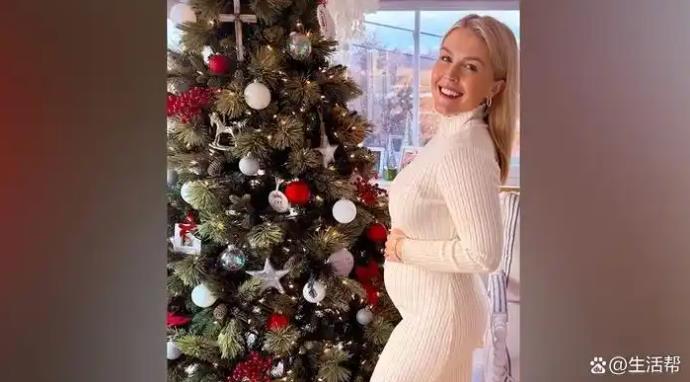 白宫发言人官宣怀二胎