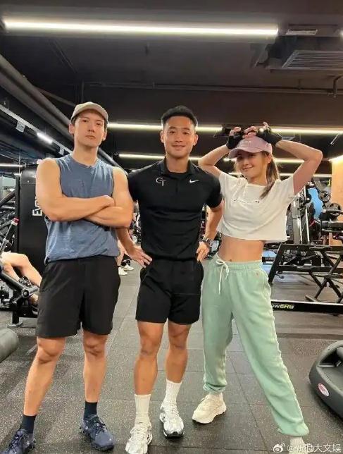 阿Sa蔡卓妍首度公开恋情