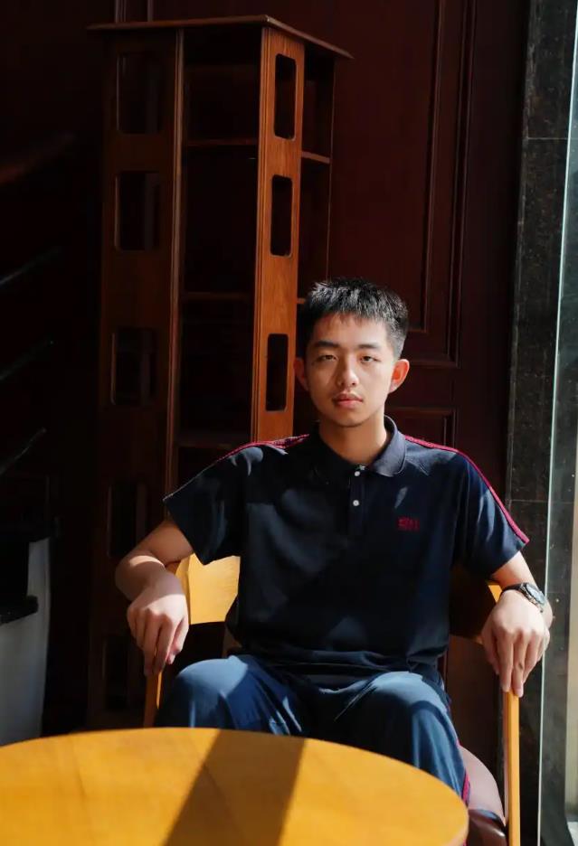 考生拿下全国唯一数学满分被清华录取