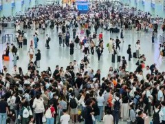 史上最长16天中秋国庆假期运输来了，人口流动新趋势与社会消费的深度捆绑